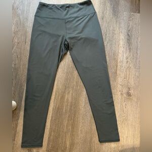 Green Athletic Leggings, super soft